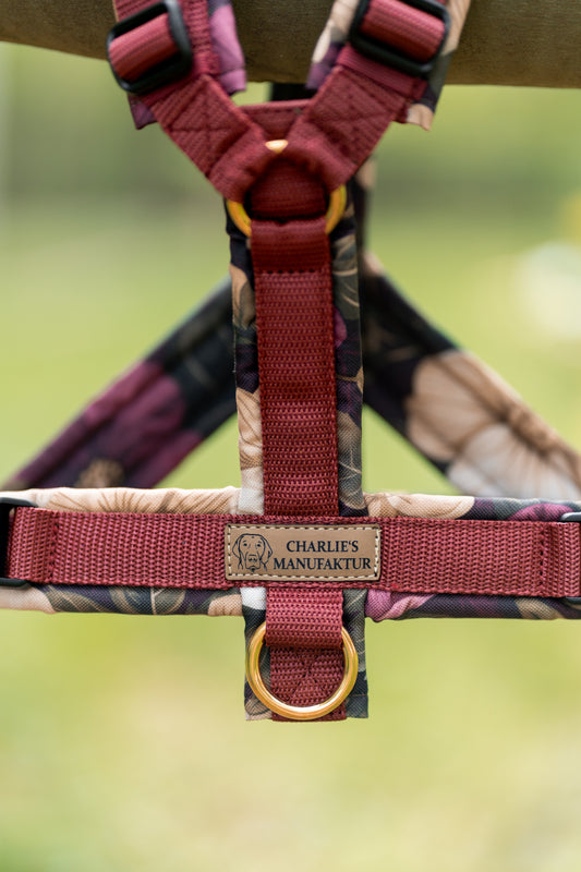 Shop the Look | Geschirr Antique Flowers & Bordeaux
