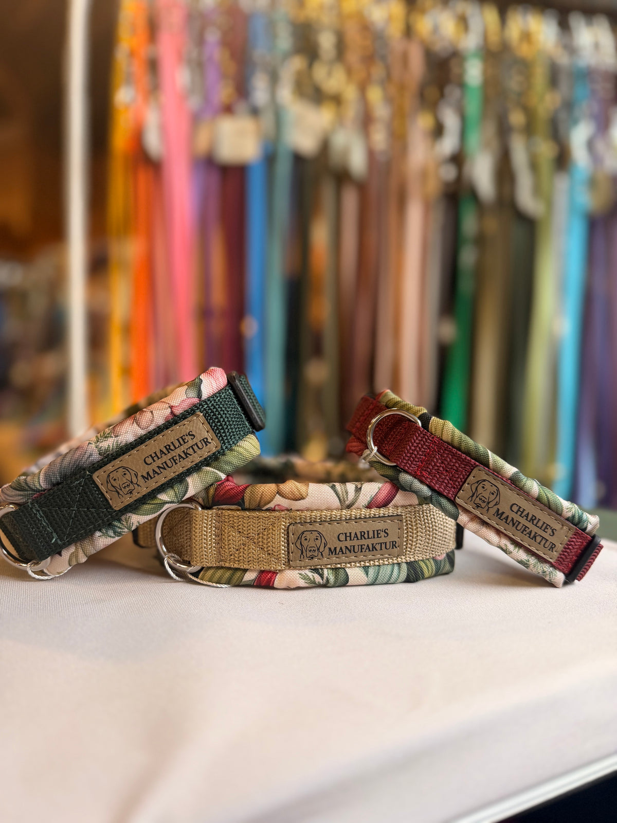 Halsband Crimson Garden