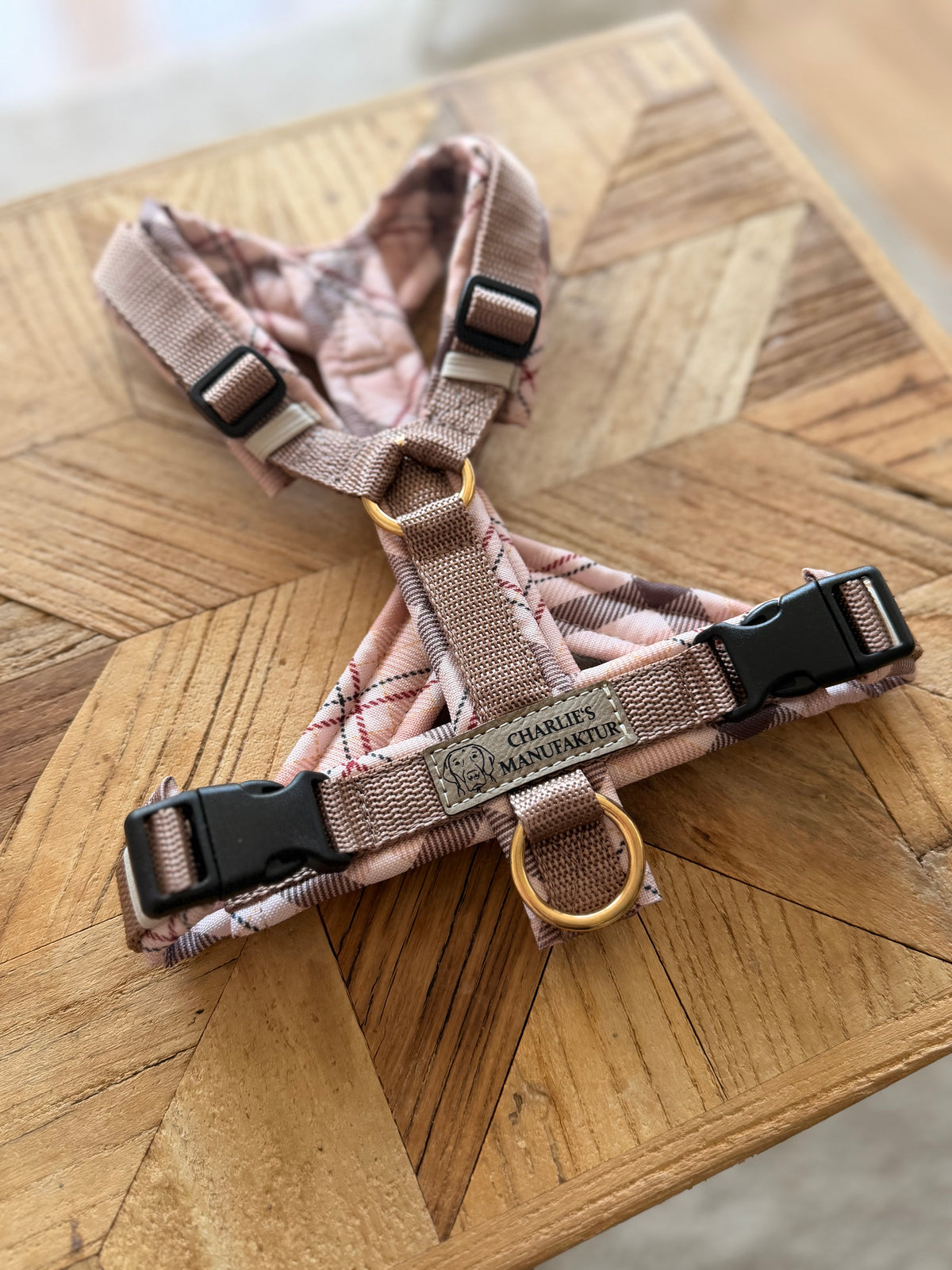 Shop the Look | Geschirr Karo Beige & Hellbraun