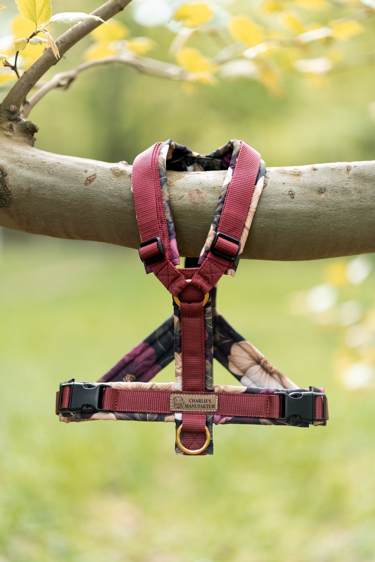 Shop the Look | Geschirr Antique Flowers & Bordeaux