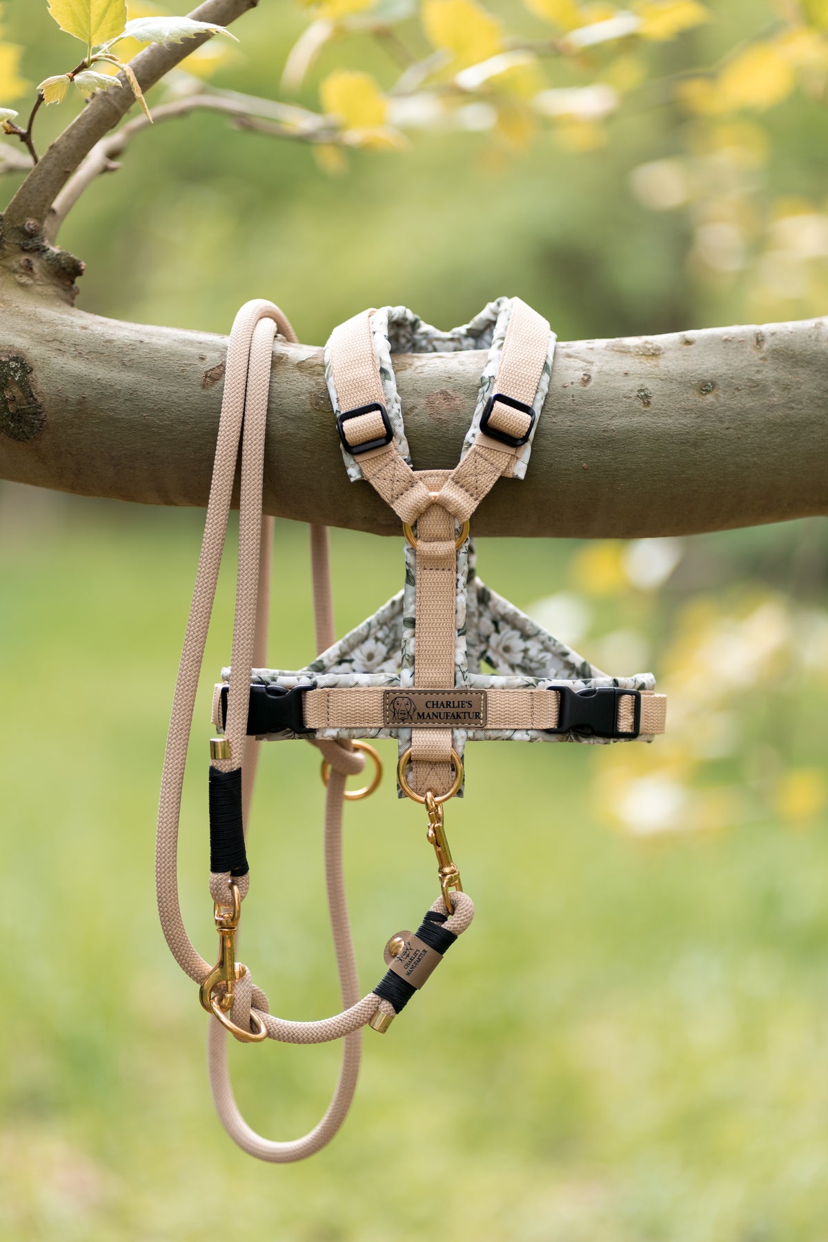 Shop the Look | Geschirr Olive Flowers & Beige