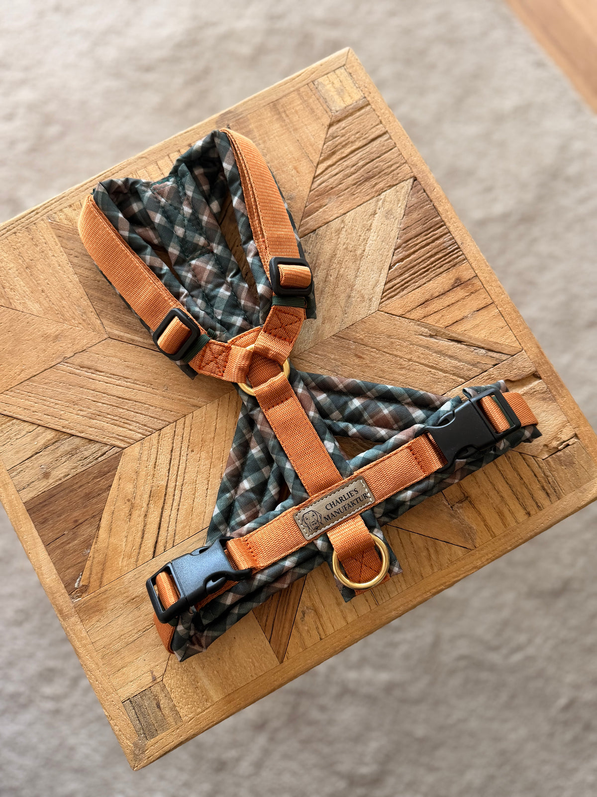 Shop the Look | Geschirr Karo Dunkelgrün & Whisky