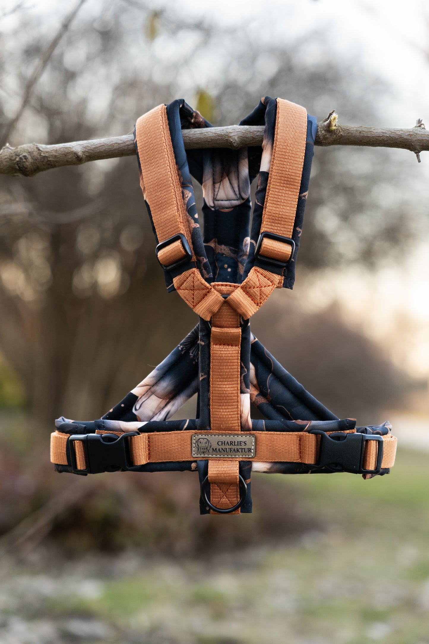 Y-Geschirr Marble Night