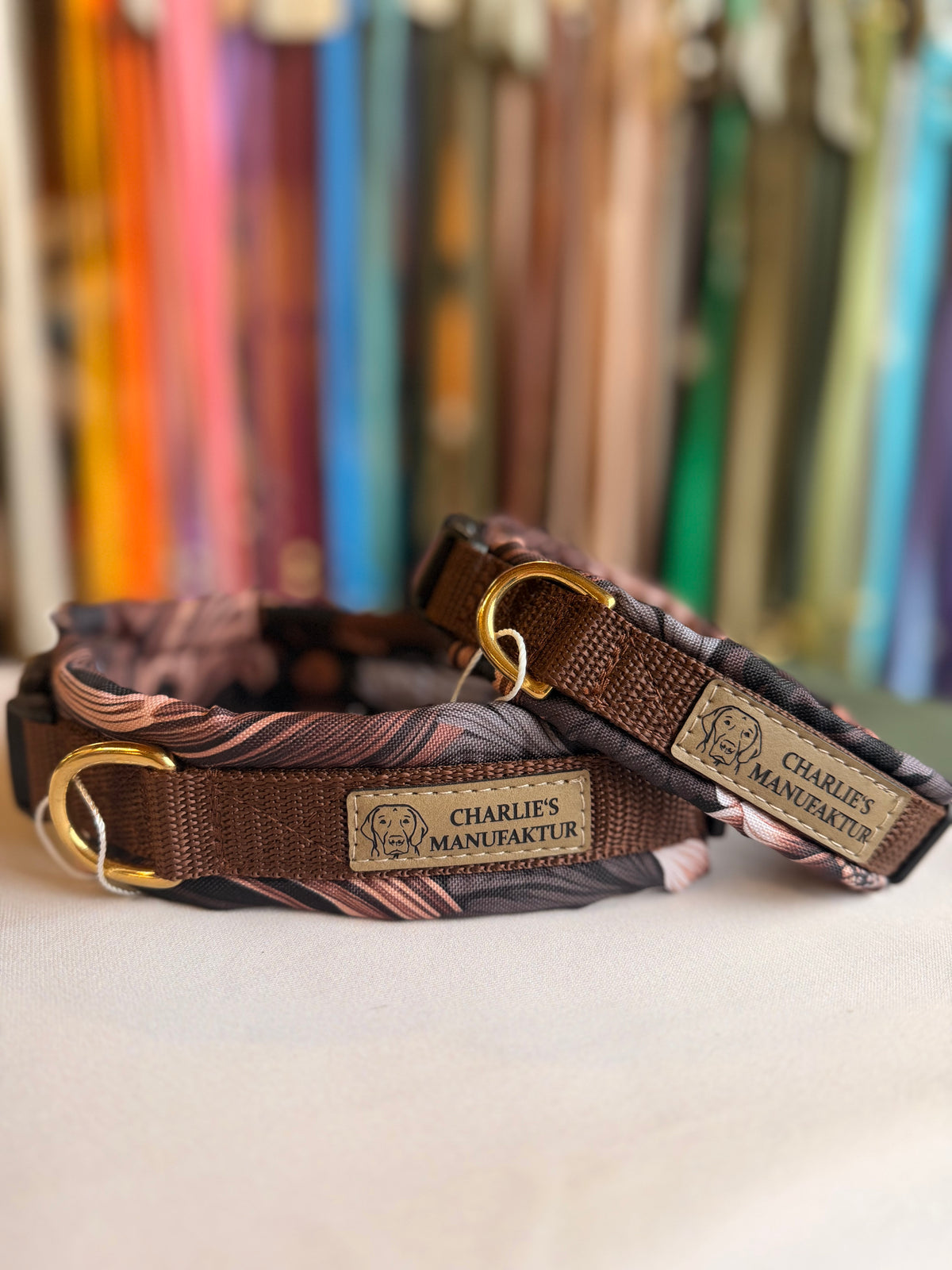Halsband Mocha Flowers