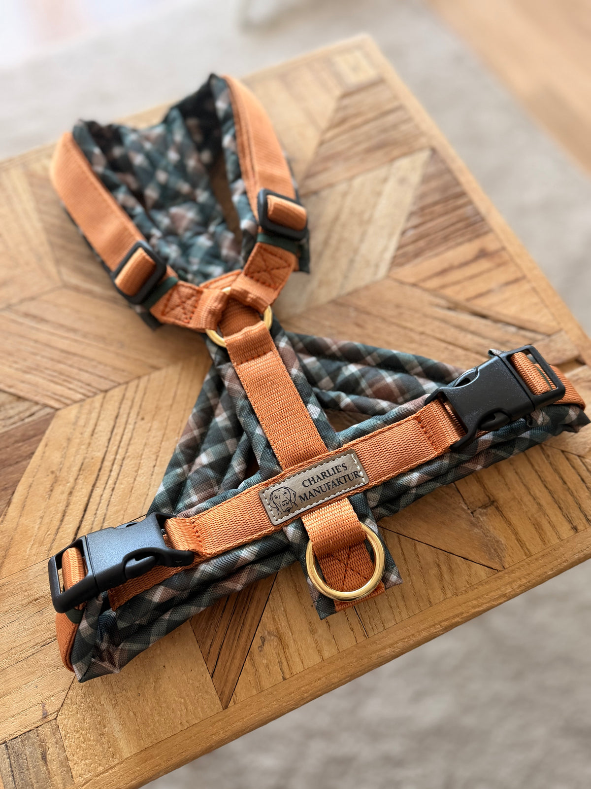 Shop the Look | Geschirr Karo Dunkelgrün & Whisky